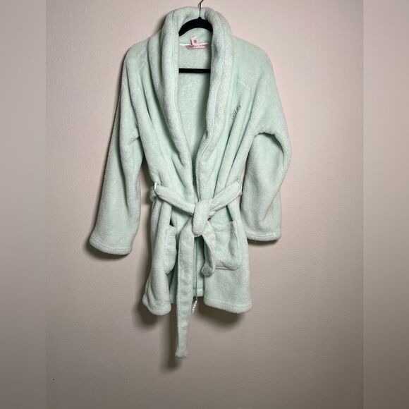 Victoria’s Secret Angel Robe - Picture 1 of 5